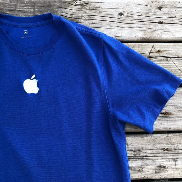 Authentic Apple Store Employees T-Shirt - Picture 4 of 8